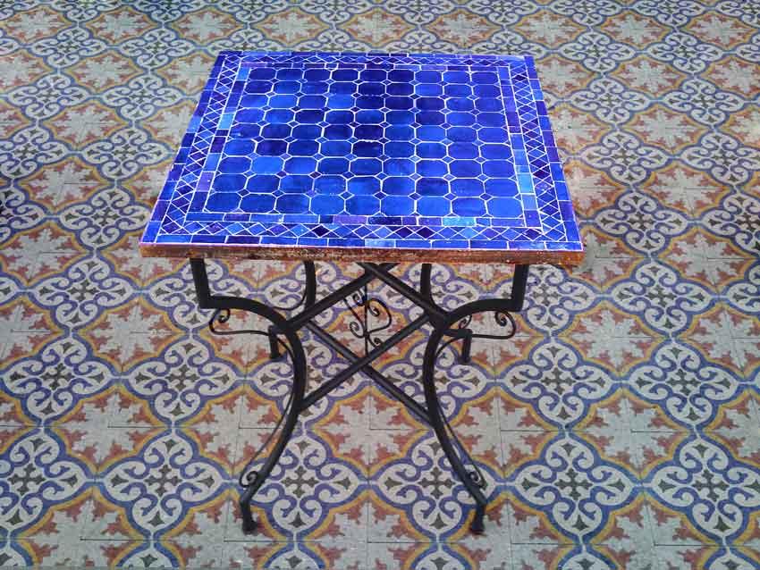 Fyrkantiga mosaikbord blå