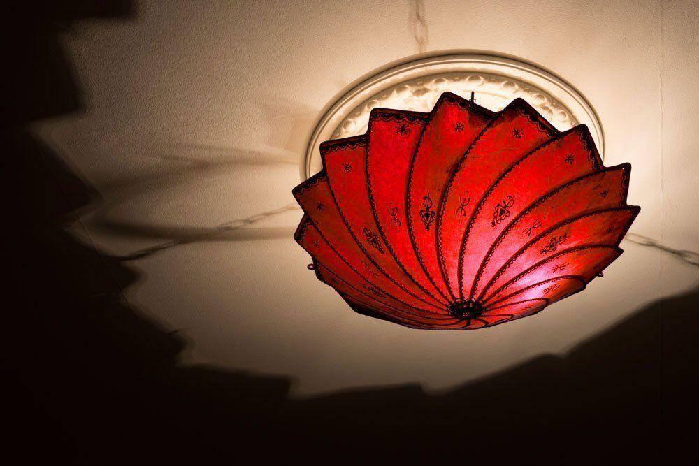 plafond lampa röd