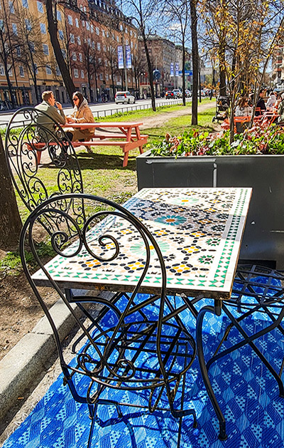 Klassiskt marockanskt mosaikbord